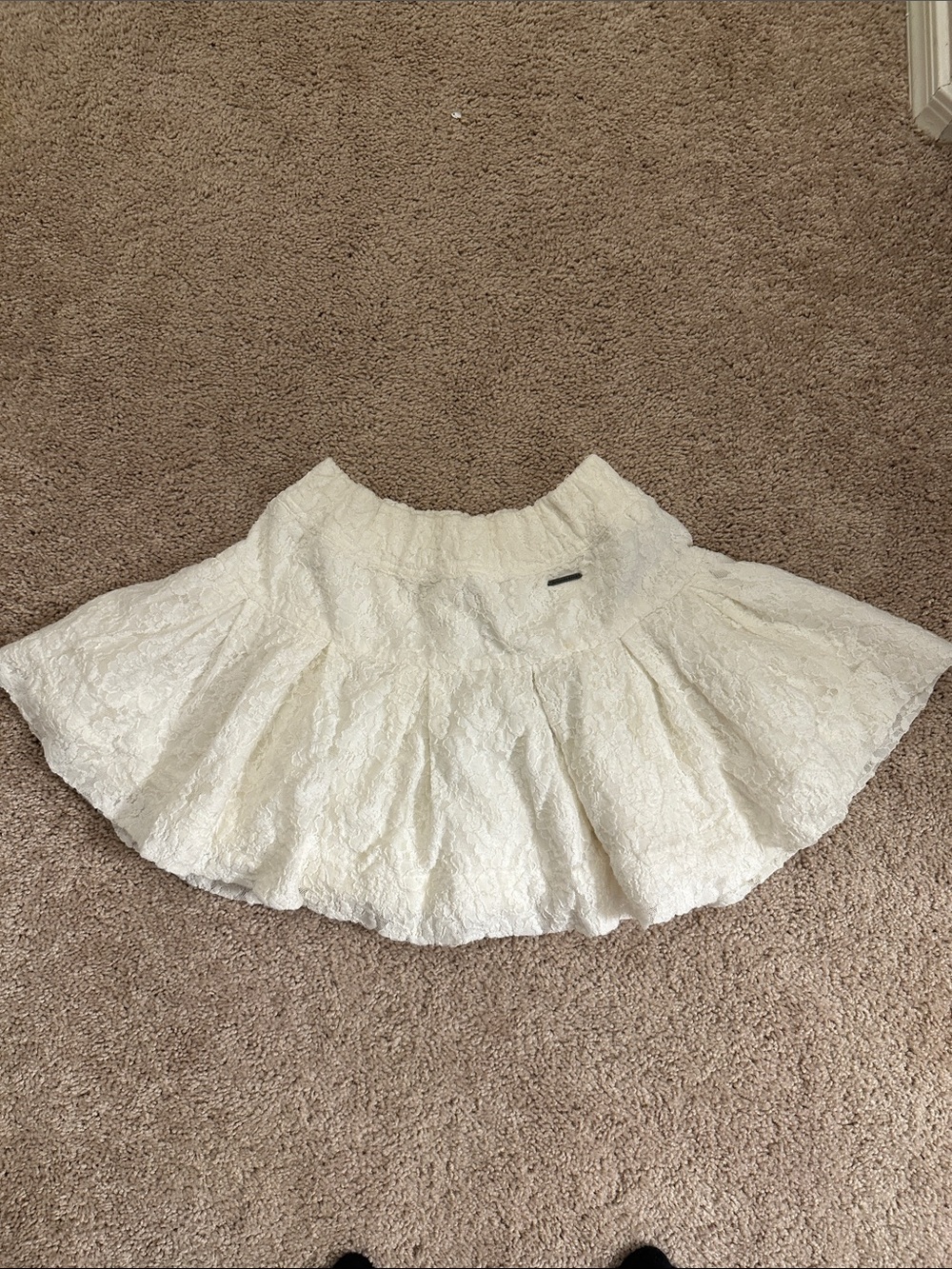 Abercrombie & Fitch Cream Lace Circle Skirt
